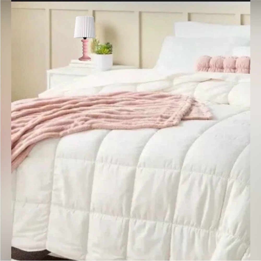 2!!!! ROOM ESSENTIALS NWT Mini stick lamps -pink -6.5” - Picture 2 of 6